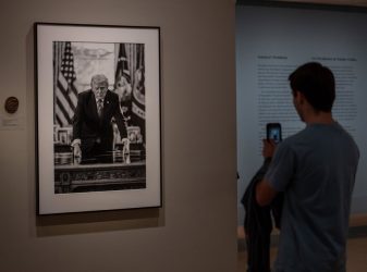 Trump anuncia un plan para erradicar «ideología marxista» Trump anuncia un plan para erradicar «ideología marxista»