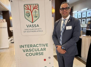 Cirujano de RD participa
congreso cirugía vascular
en África