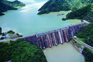 COE emite alerta por descarga presa de Valdesia en río Nizao COE emite alerta por descarga presa de Valdesia en río Nizao