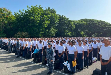 La Policía Nacional incorporó este martes a 1,639 aspirantes La Policía Nacional incorporó este martes a 1,639 aspirantes