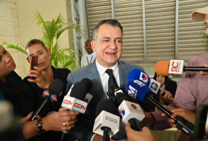 Niega normativa que regula las encuestas haya sido anulado