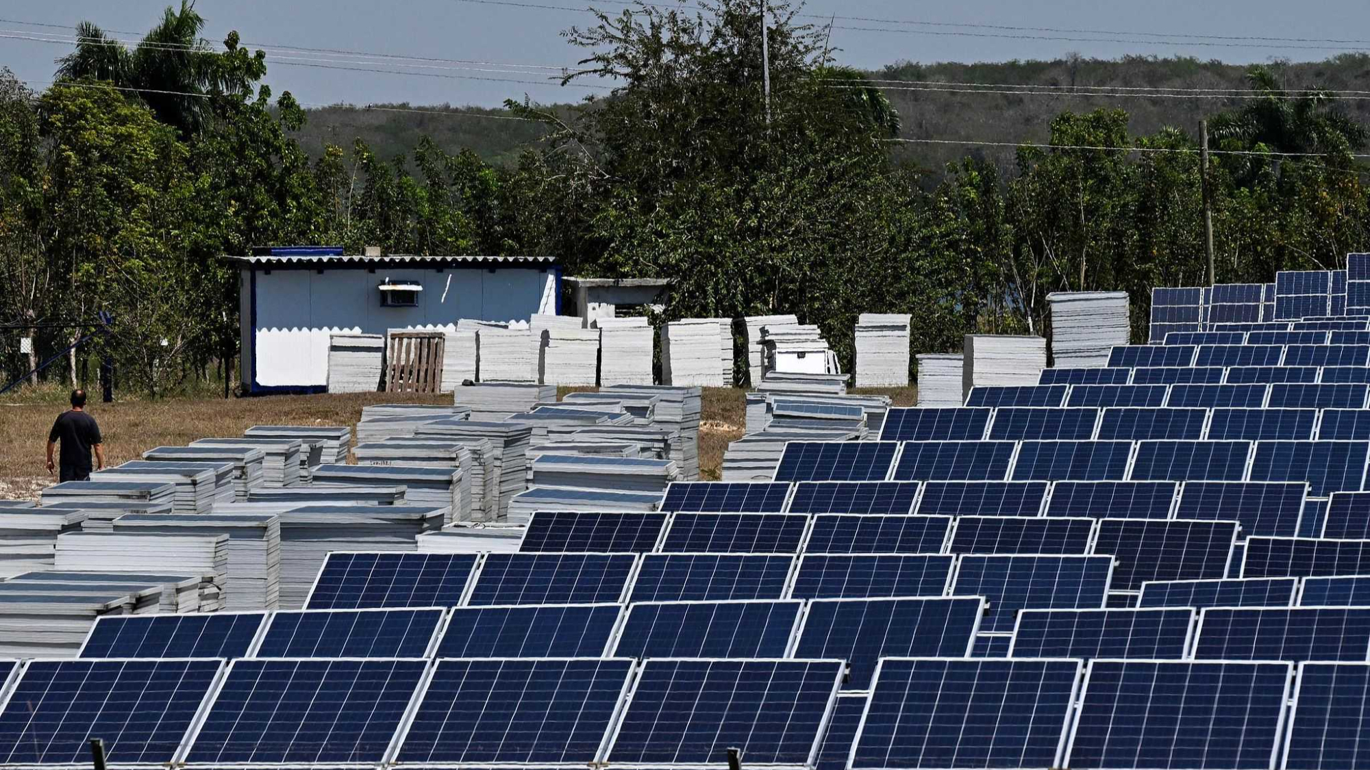 Cuba agradece China donación sistemas para crisis energética imagen
