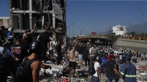 COLOMBIA: Aumentan a 75 los  muertos por terremoto 7,4