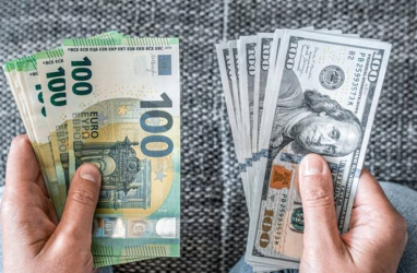 Dólar subió 18 cts. y euro bajó 12; eran vendidos a $58.74 y $68.97