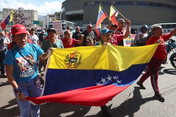 Chavismo y oposición inician diálogo para avanzar transición Chavismo y oposición inician diálogo para avanzar transición