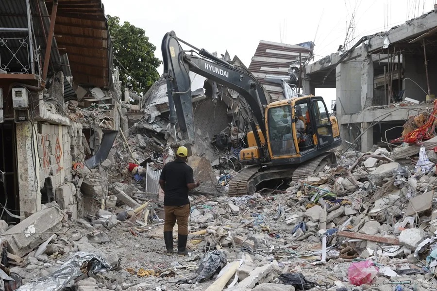 COLOMBIA: Inician trabajos de reconstrucción tras terremoto imagen