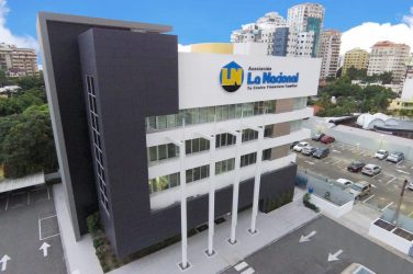 Feller Rate y PCR ratifican en “A” la solvencia de La Nacional