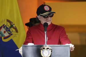 COLOMBIA: Petro alerta sobre «explosivos” posesión Espriella
