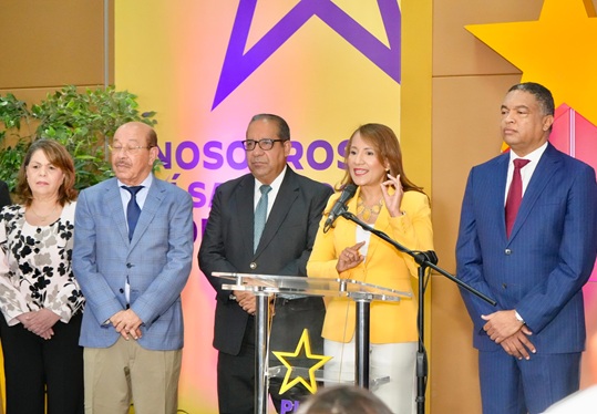 PLD critica desorden y deterioro en la administración pública