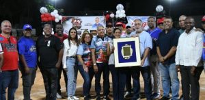 Cuatro equipos ganan en el el V Clásico Julio Lugo de Softbol