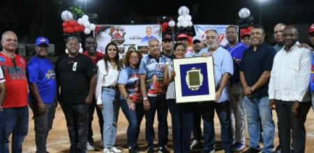 Cuatro equipos ganan en el el V Clásico Julio Lugo de Softbol