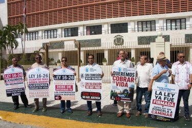 Piden Congreso vigile ejecución ley sobre pago deudas Estado Piden Congreso vigile ejecución ley sobre pago deudas Estado