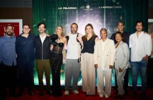 Filme dominicano «La corta vida de las flores» llega a los cines