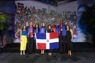 Galardonan Reinas del Caribe “Embajadoras del Deporte”