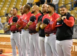 El Escogido mantiene intacto su cuerpo entrenadores en el 2026