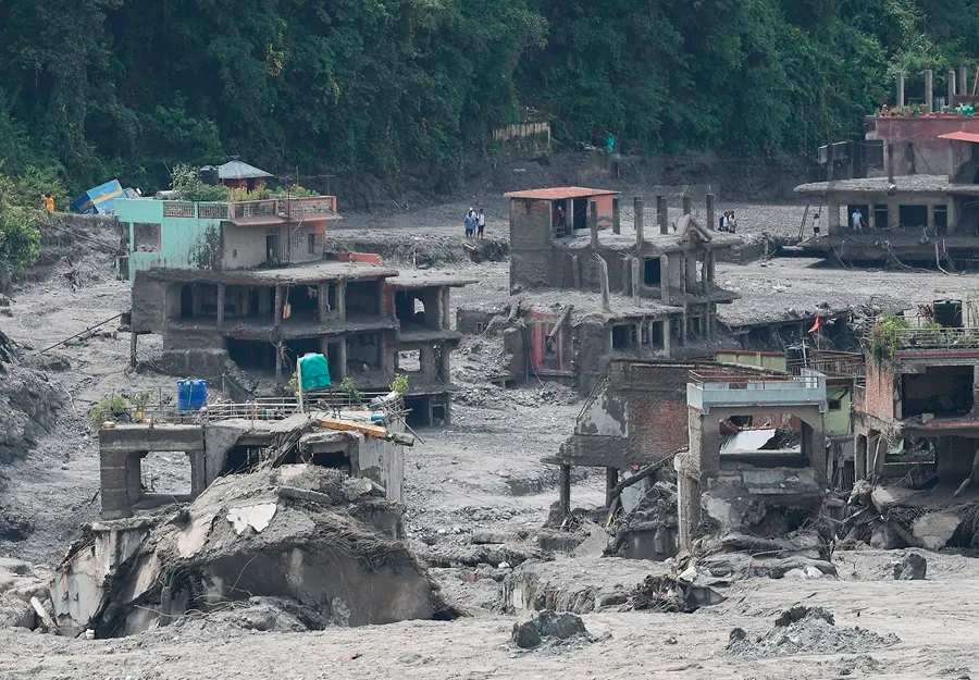 NEPAL: 85 estadounidenses siguen desaparecidos tras inundaciones imagen