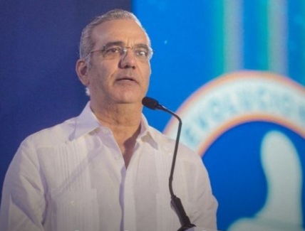 Abinader asumirá presidencia PRM para período 2026-2028