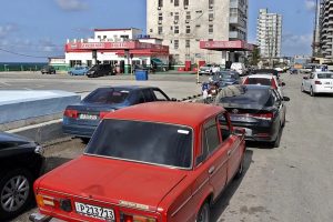 Cuba da luz verde a las nuevas normas para venta de vehículos
