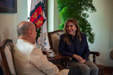Figueres Olsen destaca gestión Carolina Mejía al frente ADN Figueres Olsen destaca gestión Carolina Mejía al frente ADN
