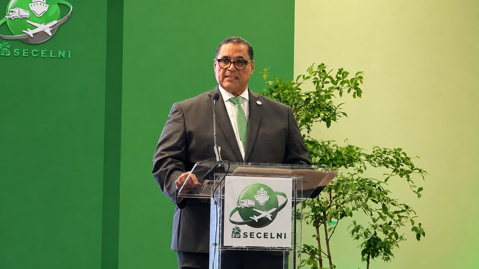 FP cree Gobierno pudo evitar arancel adicional 12.5 % de E.U. imagen