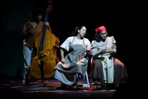 “Bienvenido el extraño” estremece Palacio Bellas Artes