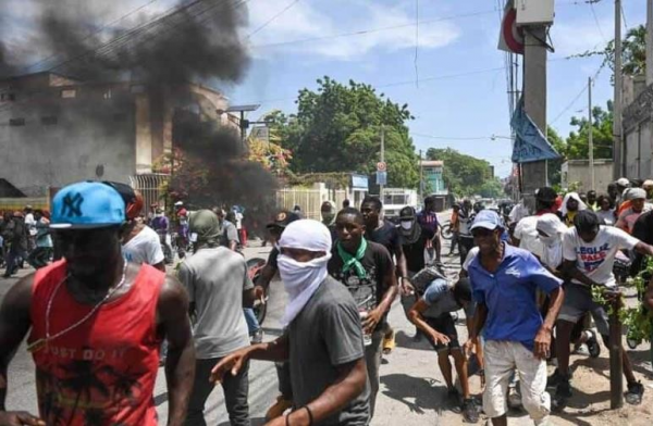 Mueren 613 haitianos desde marzo por ataques de bandas