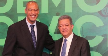 Leonel Fernández y Felipe Payano felicitan RD por los JCC