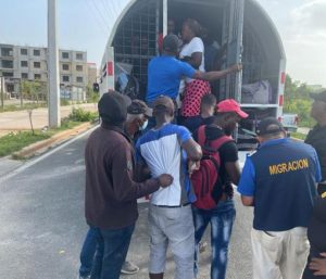 DGM detiene a 24 haitianos en operativos migratorios en SD