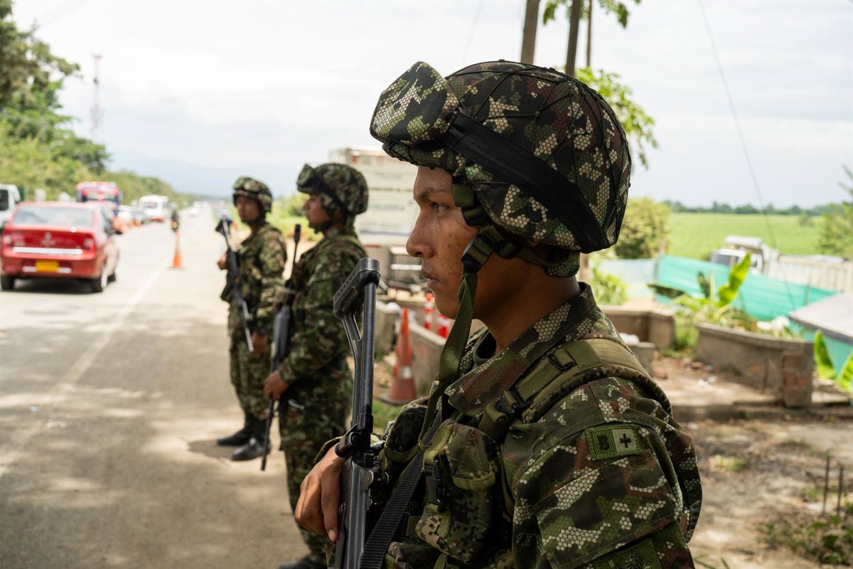 COLOMBIA: Ejército mata ocho miembros disidencias de FARC imagen