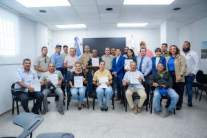 Productores del Norte reciben millones tecnificar predios