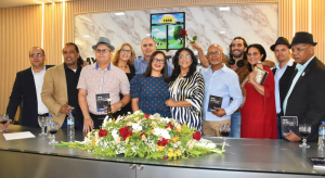 Sandra Fernández presenta libro de cuentos en Sabaneta 