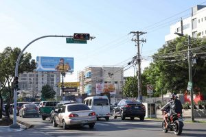Gobierno proyecta eliminar los semáforos de SD hacia el Cibao
