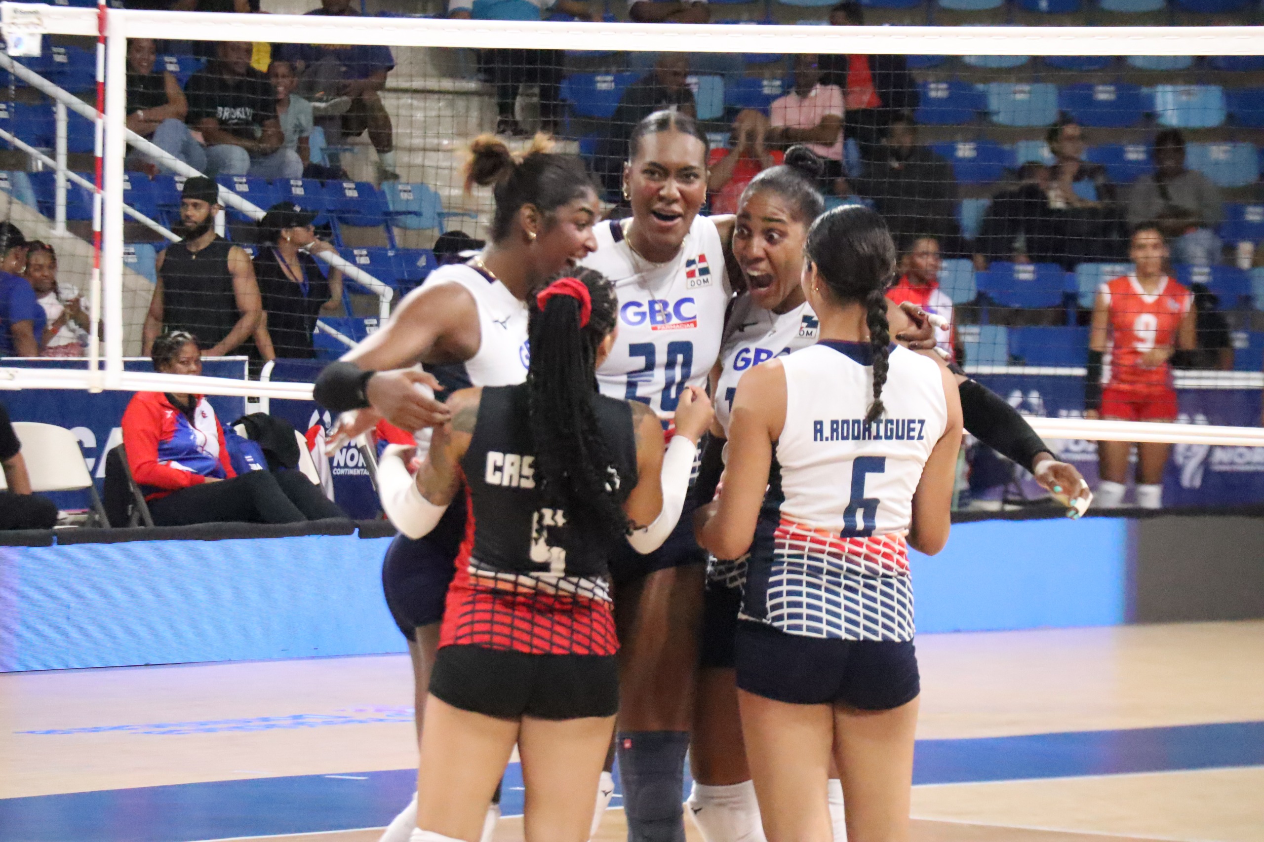 R. Dominicana disputará ante Canadá plaza olímpica voleibol imagen