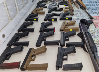 SANTIAGO: Dictan 10 a 5 años a miembros red tráfico de armas