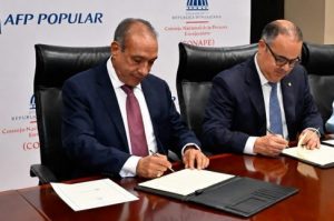 CONAPE y AFP Popular se alían  en beneficio de adultos mayores