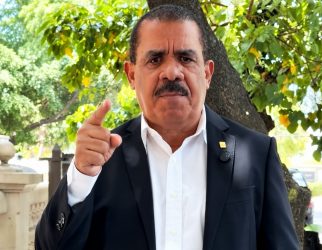 Sánchez Roa reclama pago de deudas agrícolas en San Juan