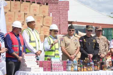 Incineran mercancía ilícita valorada RD$362.789 millones