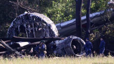 RUSIA: Seis muertos y un herido al estrellarse un avión militar