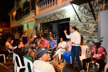 Abel Martínez denuncia mafia en deportaciones de haitianos Abel Martínez denuncia mafia en deportaciones de haitianos