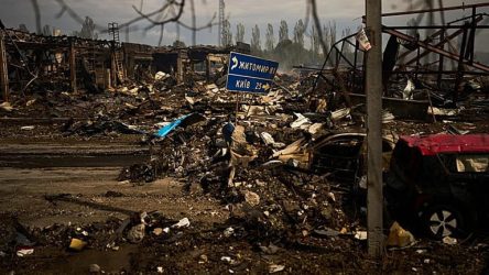 Ataque aéreo masivo ruso deja al menos 12 muertos en Kiev Ataque aéreo masivo ruso deja al menos 12 muertos en Kiev
