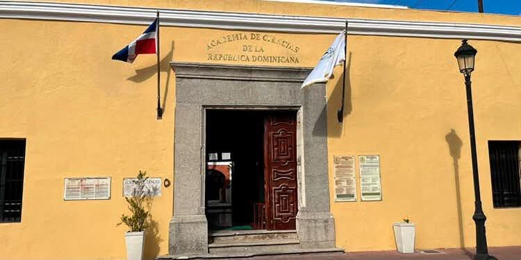 Academia de Ciencias cuestiona efectividad leyes ambientales