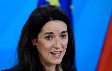 Hungría expulsa a diplomáticos rusos por actos «inaceptables» Hungría expulsa a diplomáticos rusos por actos «inaceptables»