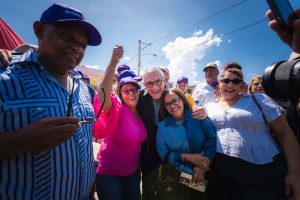 Gonzalo recorre municipios de Puerto Plata con su proyecto