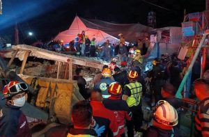 MEXICO: Diez muertos y 64 los heridos en explosión pirotecnia