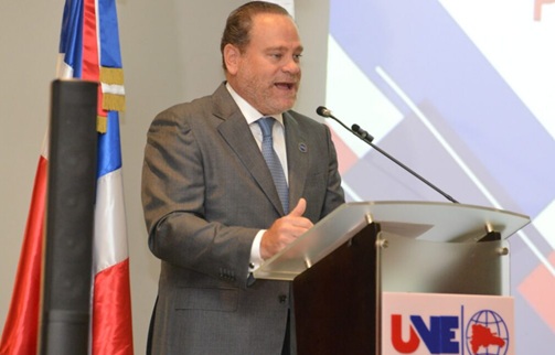 UNE pide a la DGII simplificar el cumplimiento tributario de RD