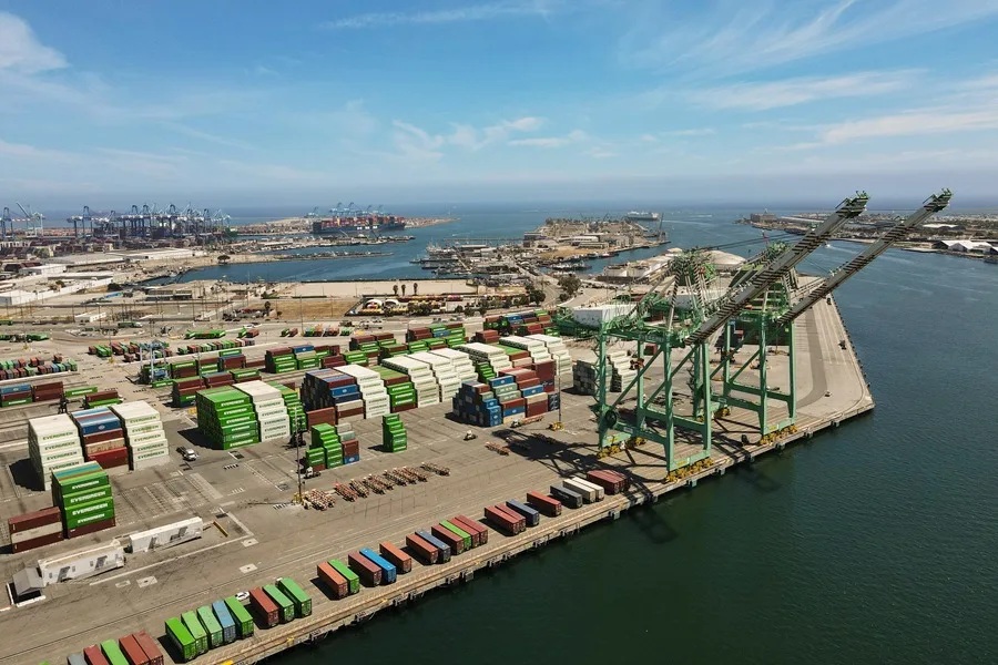 EEUU dice excluirá productos Canadá de compras federales