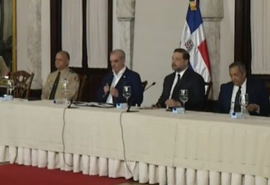 EN VIVO: Rueda de prensa del Presidente RD desde el Palacio