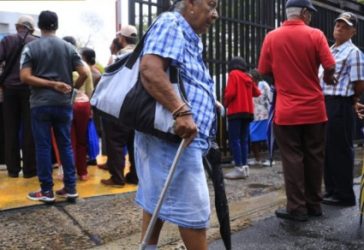 Pensionados denuncian que no han recibido pago agosto