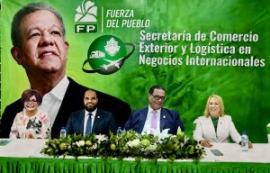 FP exige a Aduanas explicar destino de 3,900 contenedores
