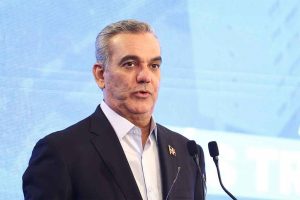 Abinader destaca estabilidad económica pese a crisis